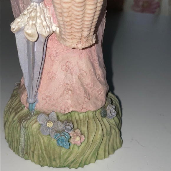 Mr. & Mrs Rabbit - Picture 6 of 9